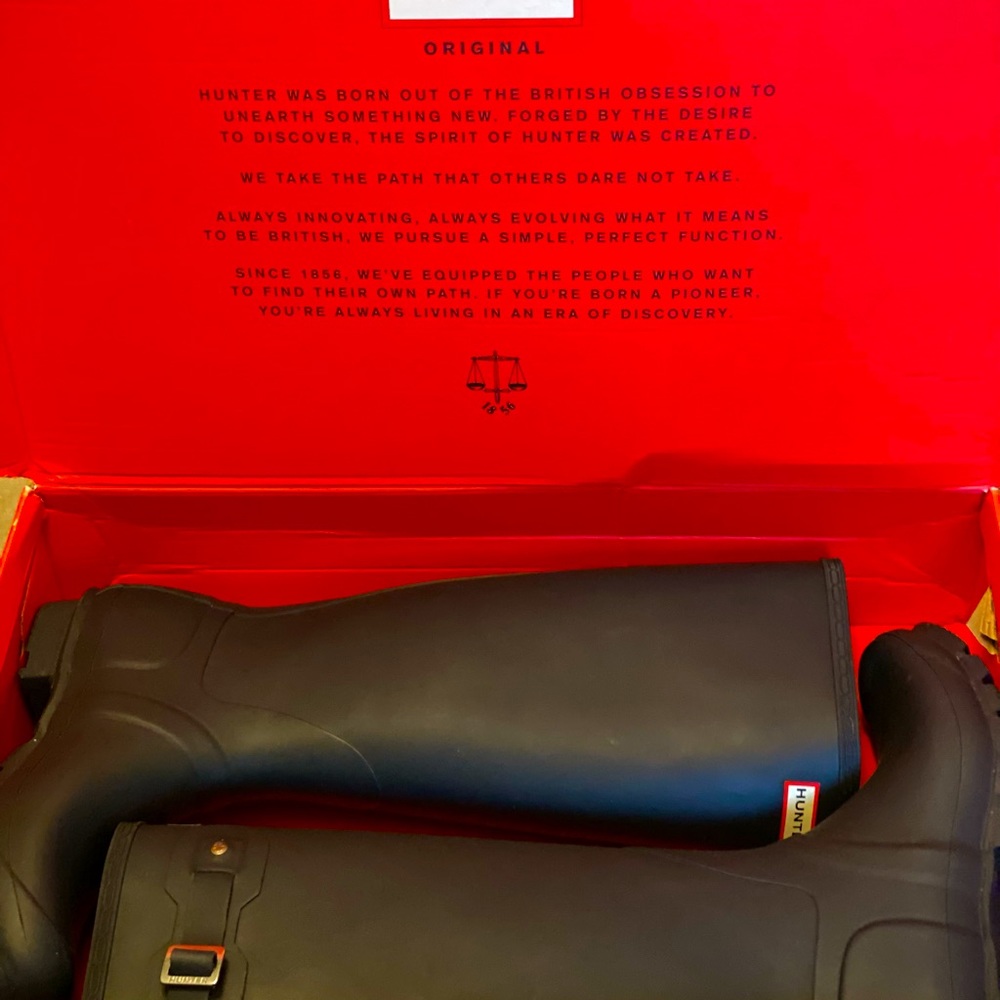 Hunter Rain boots  sz 10